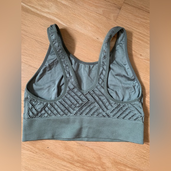 Victoria Secret Sports Bra - Picture 3 of 3